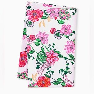 NWT Lilly Pulitzer Tea Towel